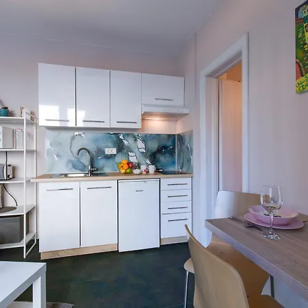 Lauro Opatija, Ground Floor, Parking, Near Sea Lejlighed *